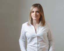 Urrea Caroline