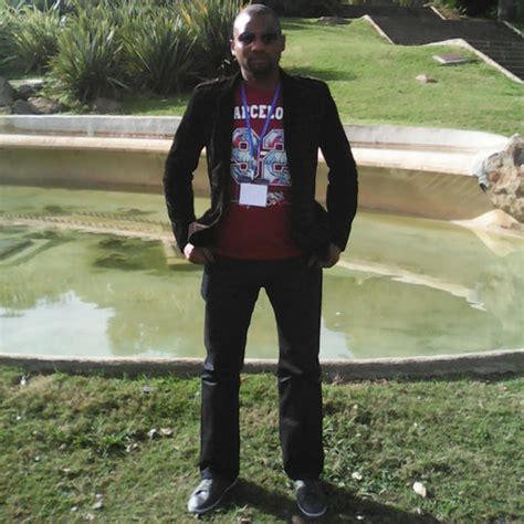 Ibrahim Hussein Chirurgie urologique